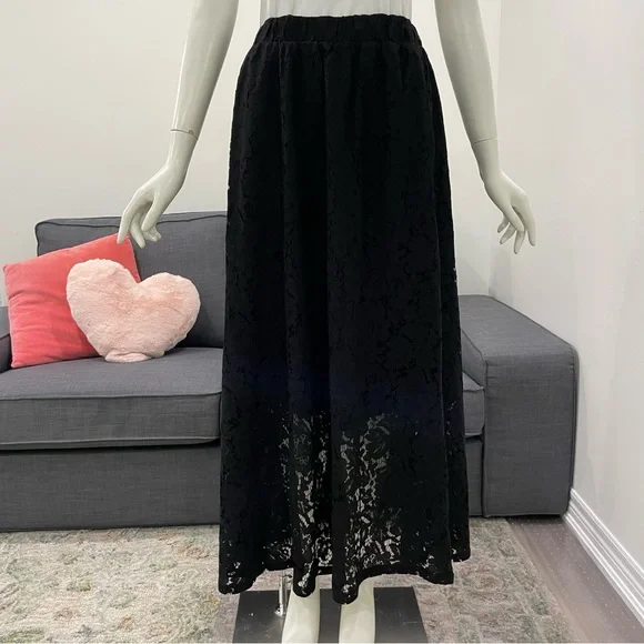 NWT KAFFE KAnomi Lace Skirt Size Medium (Danish 38) Elastic Waist Half Lining - Picture 2 of 15